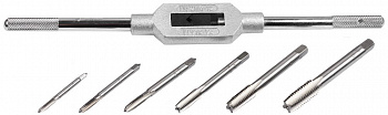 8529